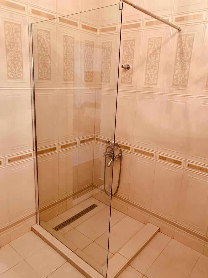 Casa Central Luxury Oradea Eksteriør billede