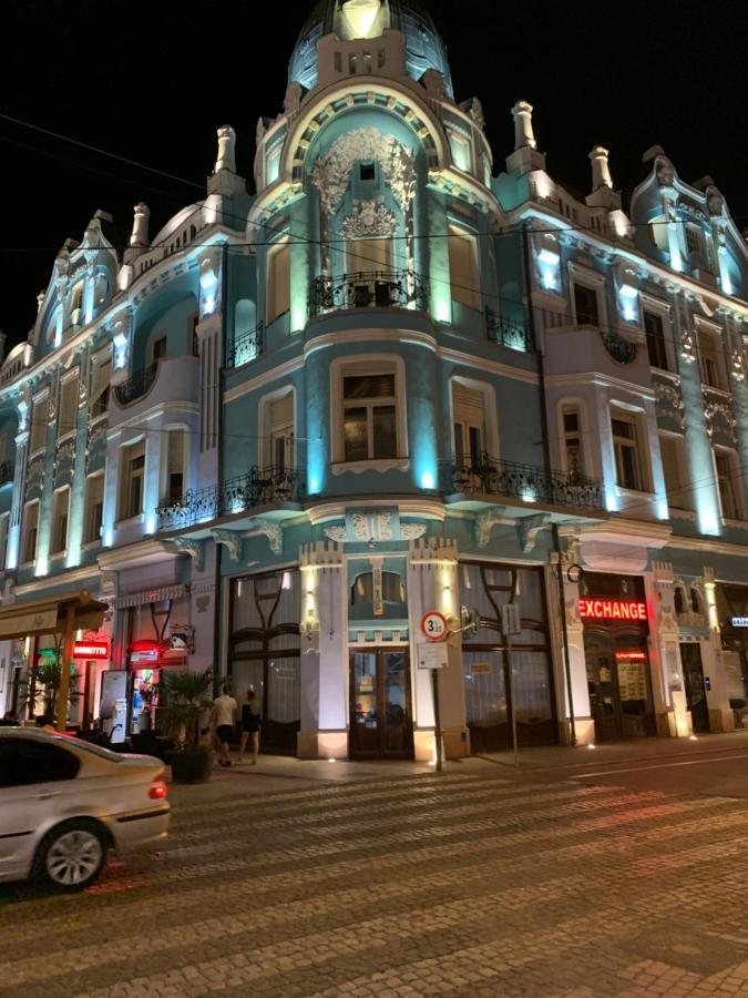 Casa Central Luxury Oradea Eksteriør billede